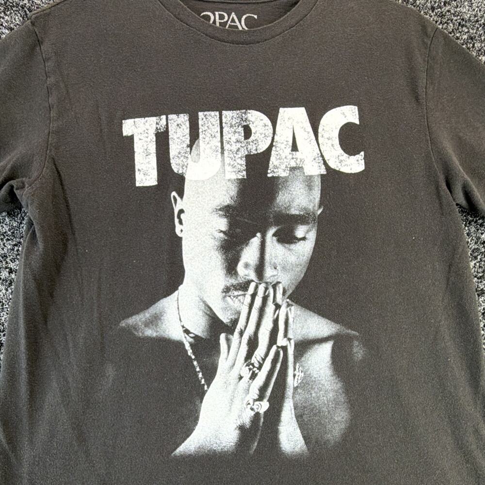 2Pac Tupac Rap & Hip Hop Music Artist Graphic T-Shirt Tee, Size M - Picture 3 of 6